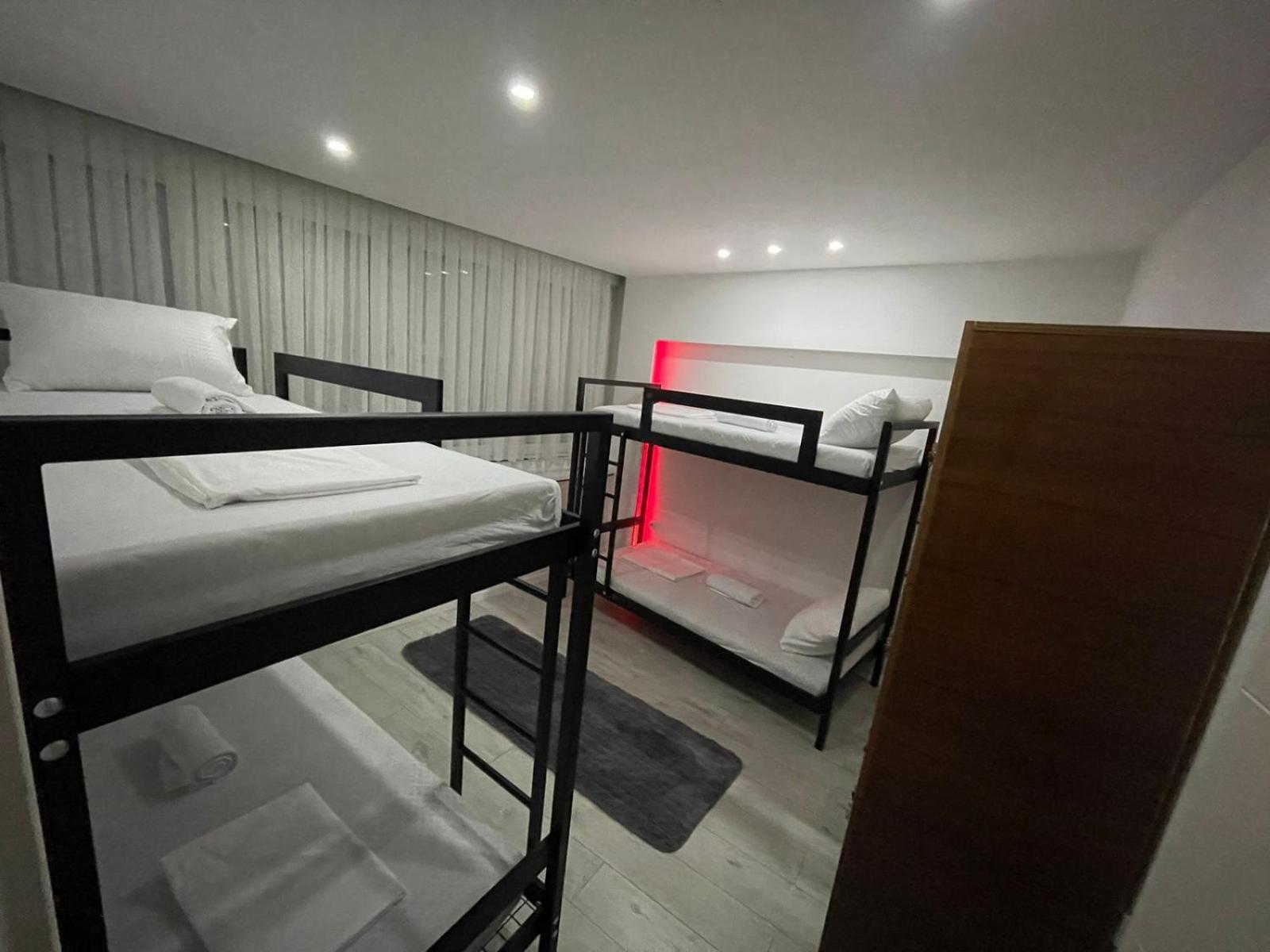 Shesh Hostel Priština Exteriér fotografie